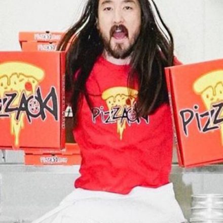 Steve Aoki entrega pizza para pessoas sem teto em Los Angeles