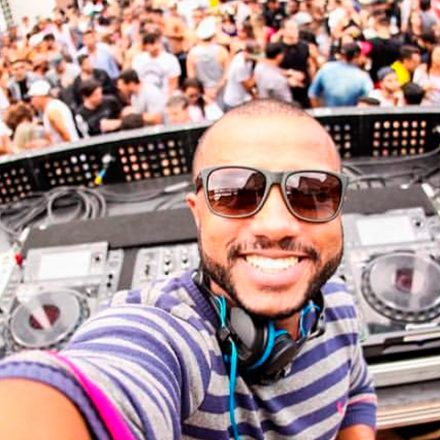 Davi Guimarães e um pouco da sua história na cena de Minas Gerais