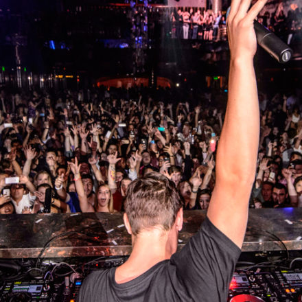 Martin Garrix sofre lesão em palco de Las Vegas