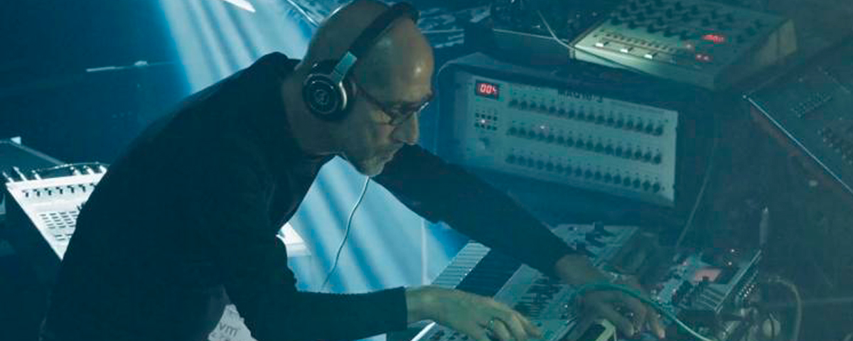 Documentário conta (parte da) história da música eletrônica no Brasil