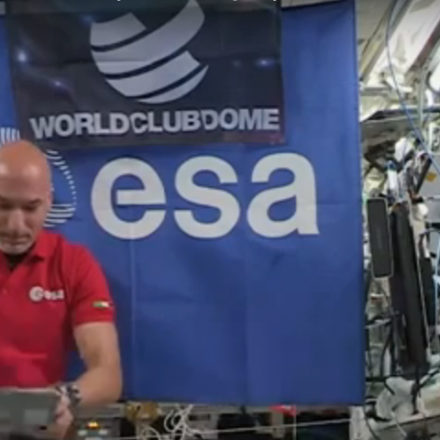 Assista ao primeiro DJ set no espaço