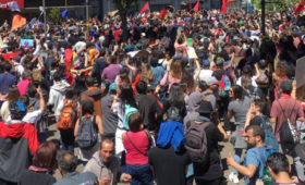 “Rave protesto” reúne milhares de manifestantes no Chile