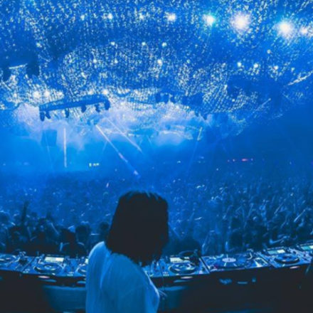 Entourage sorteia ingressos e mais para quem acertar a timetable do Time Warp