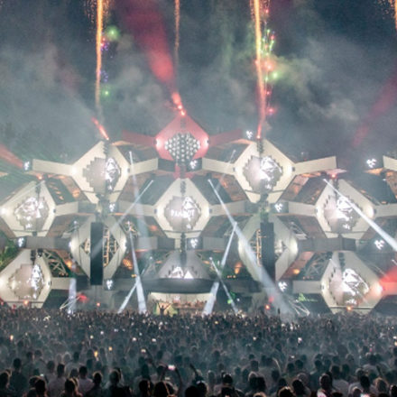 Burning Man e Awakenings adiados para 2021 devido à pandemia