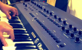 Último clone da Arturia é um clássico de Prince, Depeche Mode e New Order