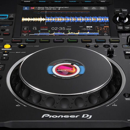 Conheça o mais novo lançamento da Pioneer: CDJ-3000