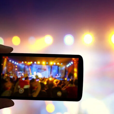 É DJ e faz ou pretende fazer live no Facebook? A plataforma não quer que você faça!