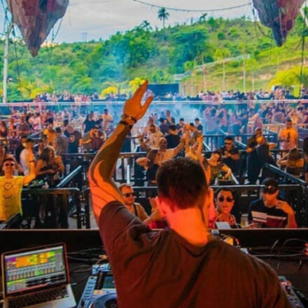 Ame Club reabre em novo formato com distanciamento