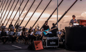 Confira o live set orquestrado do Nato Medrado