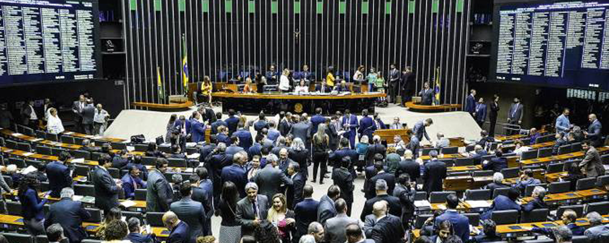 Uma luz no fim do túnel: Câmara pode aprovar ajuda ao setor de entretenimento