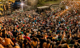 Glastonbury e Ultra cancelados enquanto EXIT Festival segue confirmado