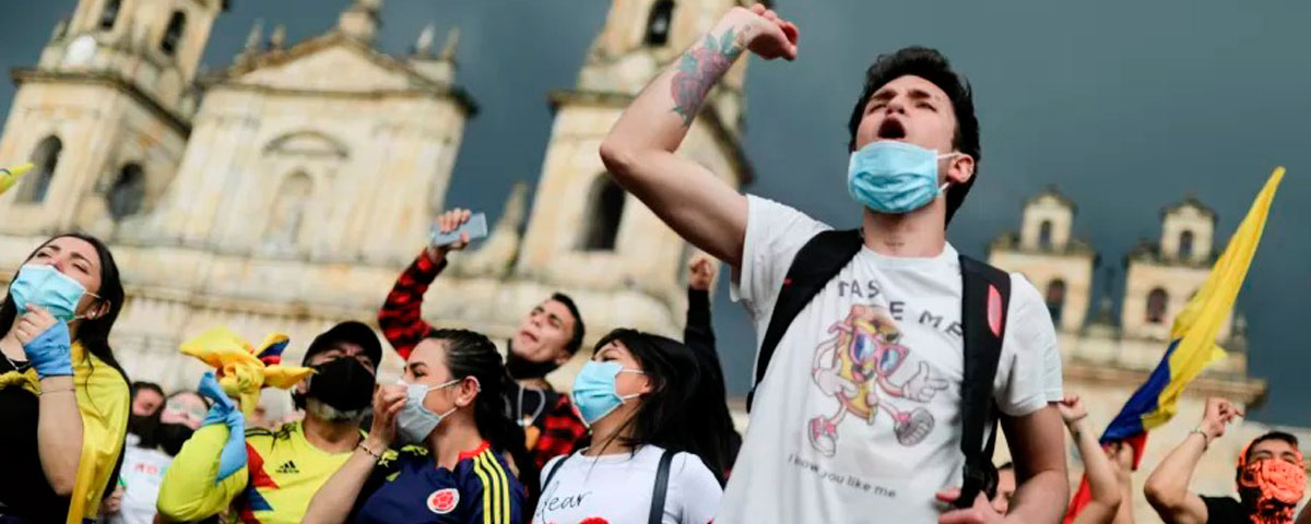 Colômbia tem rave protesto contra governo austero