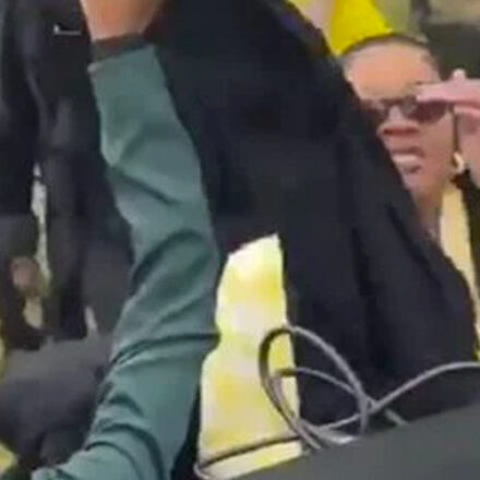 Vídeo: DJ faz festa em cemitério para homenagear amigo morto