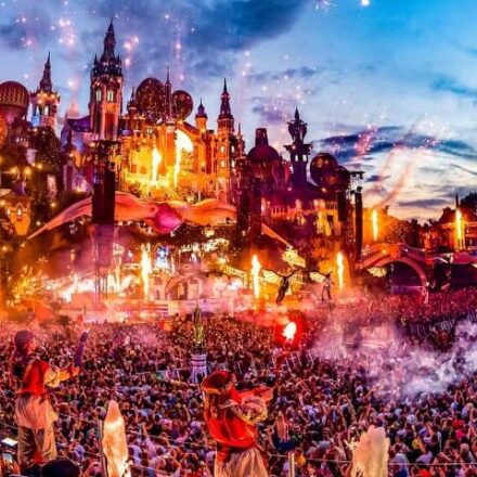 Como é o Tomorrowland, um dos maiores festivais de música eletrônica do mundo