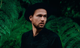 Singular e conceituado, Monolink é atração do Gate 22 em novembro