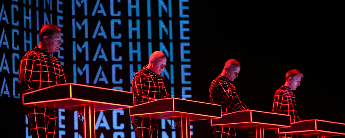 Do Vinil ao Streaming: A Evolução da Música Eletrônica e Como Ela Moldou a Cultura Pop